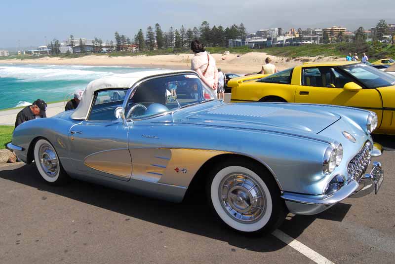 154-Corvette-Convention-2012