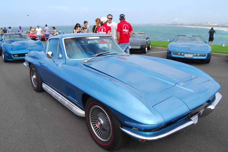 200-Corvette-Convention-2012